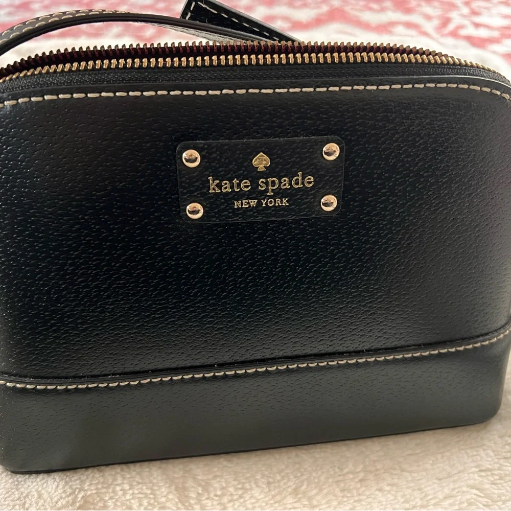 Kate Spade Shoulder Crossbody bag, used but great condition - Picture 3 of 5